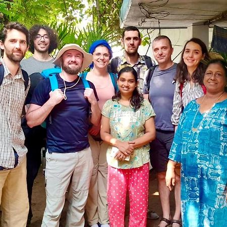 Benheal Homestay Kochi Luaran gambar